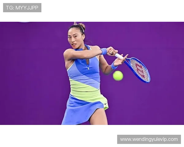 网球赛季最新动态：顶尖球员激烈对决引发球迷热议